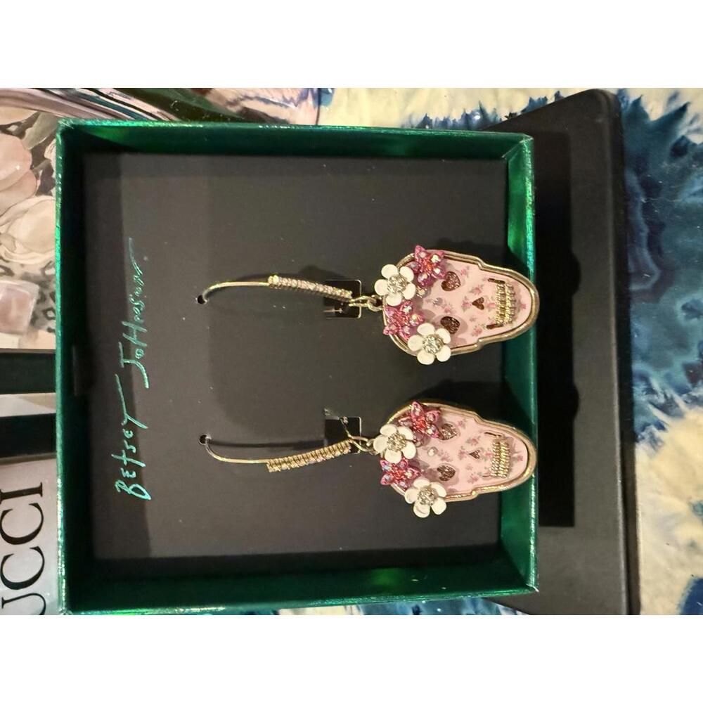 Betsey Johnson Pink Floral Skull Dangle Earrings NWT